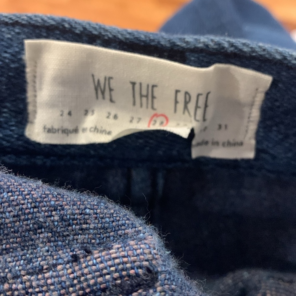 Jeans - Picture 8 of 8